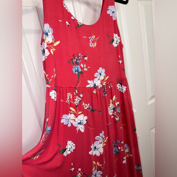 So Floral Maxi T-shirt Dress - Picture 4 of 12